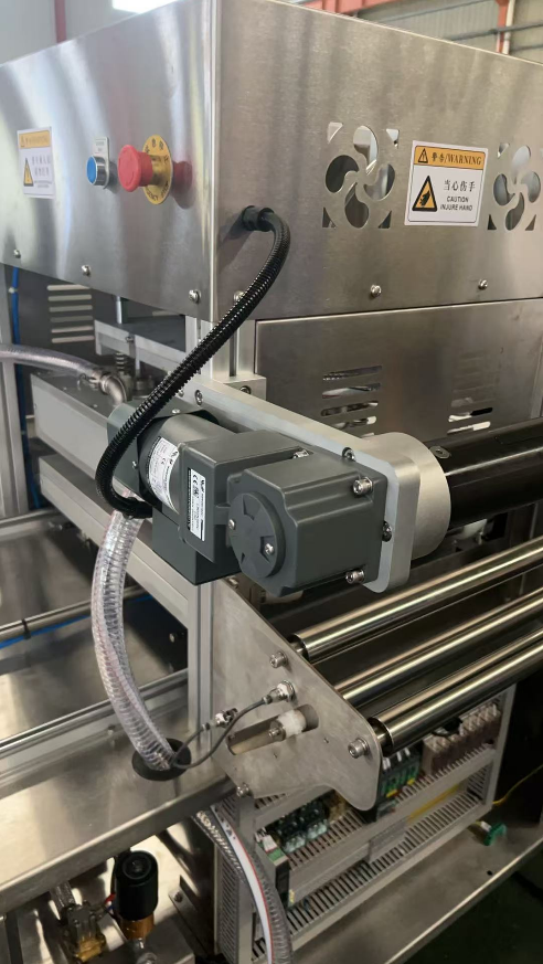 Máquina semiautomática de envasado superficial y de atmósfera modificada para conservación de alimentos